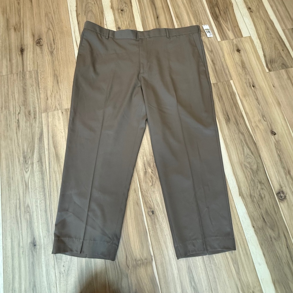 ARROW AROFLEX Mens 44x29 Non Iron Wicking Flat Front Dress Pants Soil Release‎